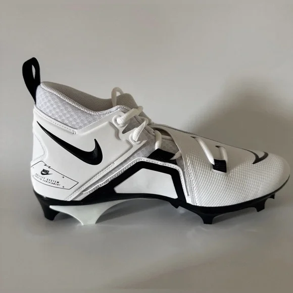 NIKE Alpha Menace Pro 3 White/Black Football Cleats Men's Size 9 DM1788-103